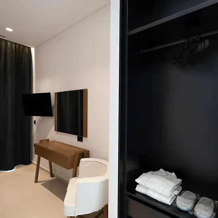 The Oasis, Luxury In Nidri 빌라