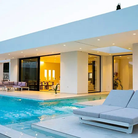 빌라 The Oasis, Luxury In Nidri Agios Christoforos (Lefkada)
