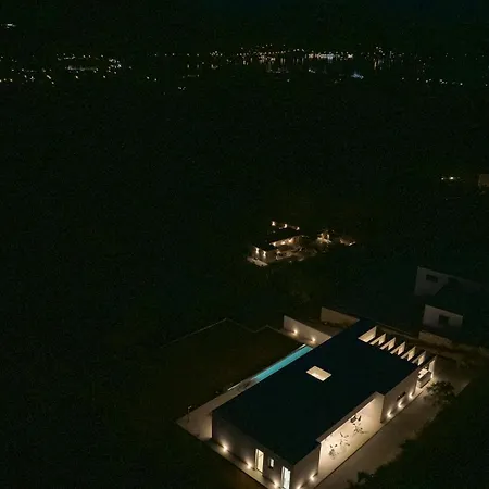 The Oasis, Luxury In Nidri * Agios Christoforos (Lefkada)