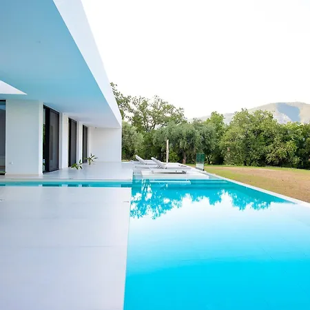 Villa The Oasis, Luxury In Nidri