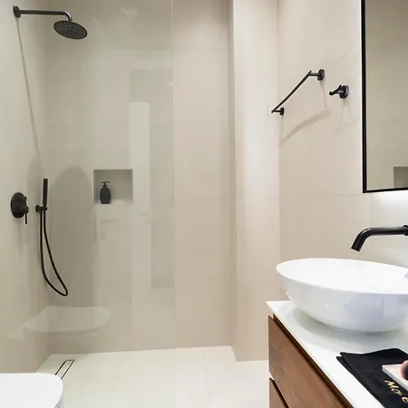 The Oasis, Luxury In Nidri Villa *