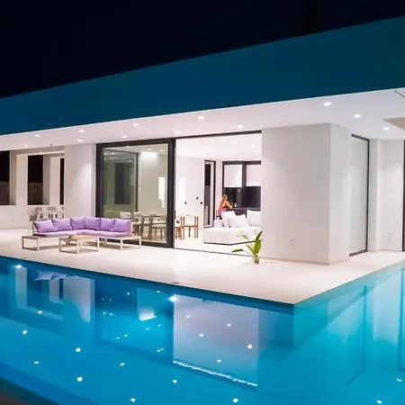 Villa The Oasis, Luxury In Nidri *
