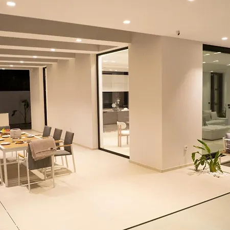 The Oasis, Luxury In Nidri Villa Agios Christoforos (Lefkada)