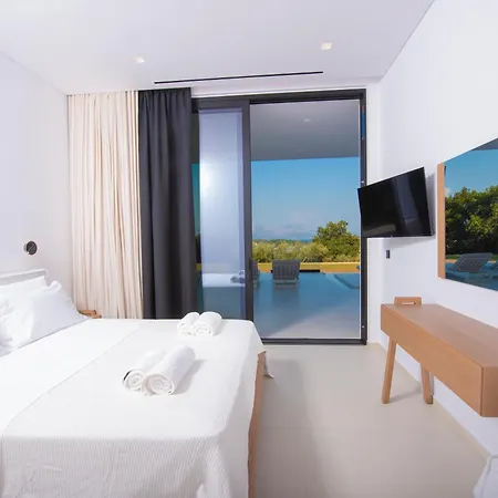 The Oasis, Luxury In Nidri Villa