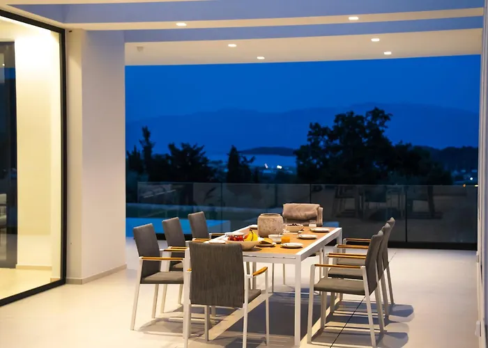 The Oasis, Luxury In Nidri