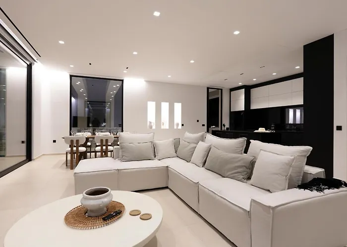 The Oasis, Luxury In Nidri فيلة *